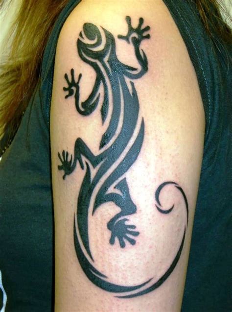 lizard tattoo|Lizard Tattoo Ideas 